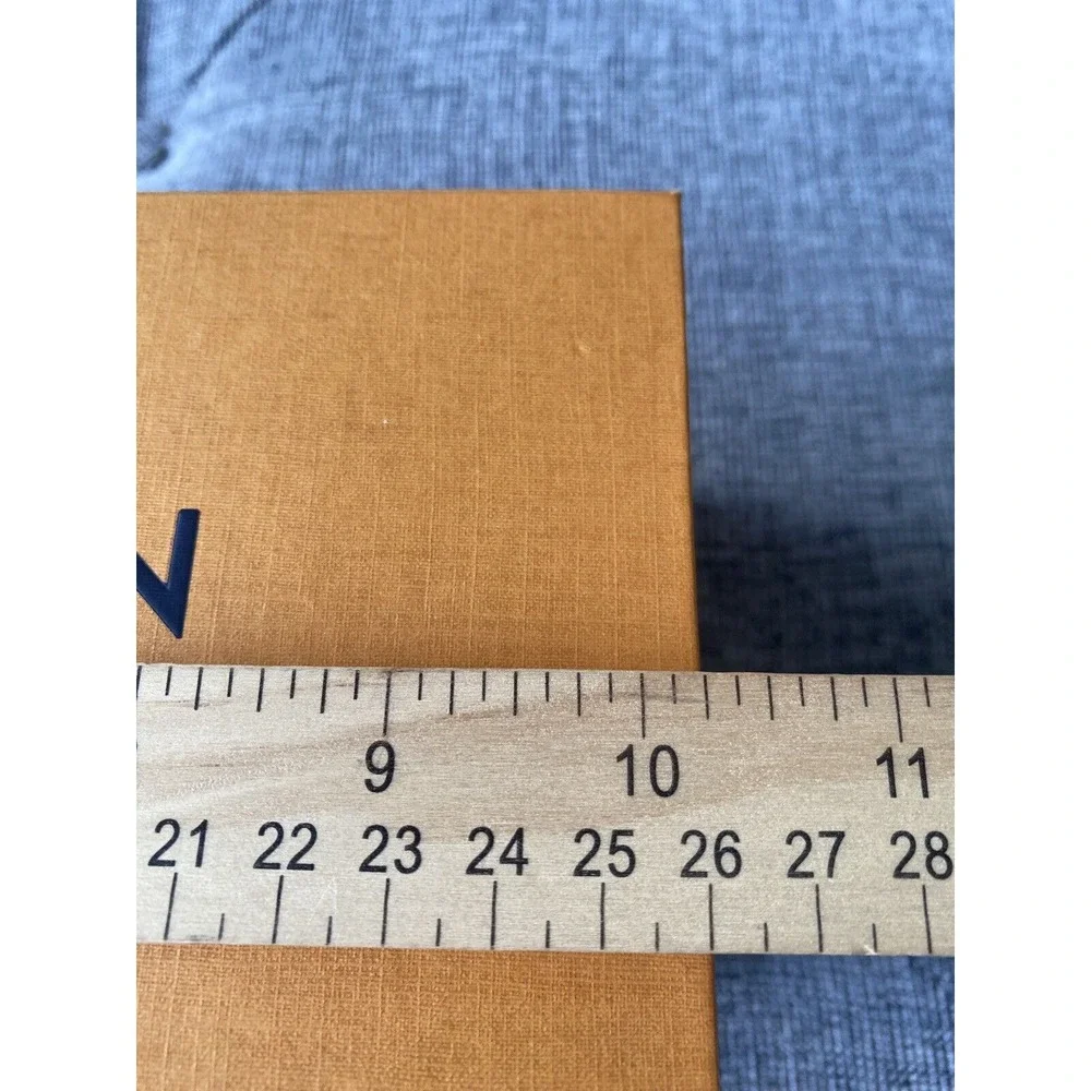 Authentic Louis Vuitton Gift Box Magnetic Closure 10.5 x4x4 in LV